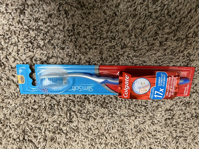 我が家で愛用しているアメリカの歯ブラシ